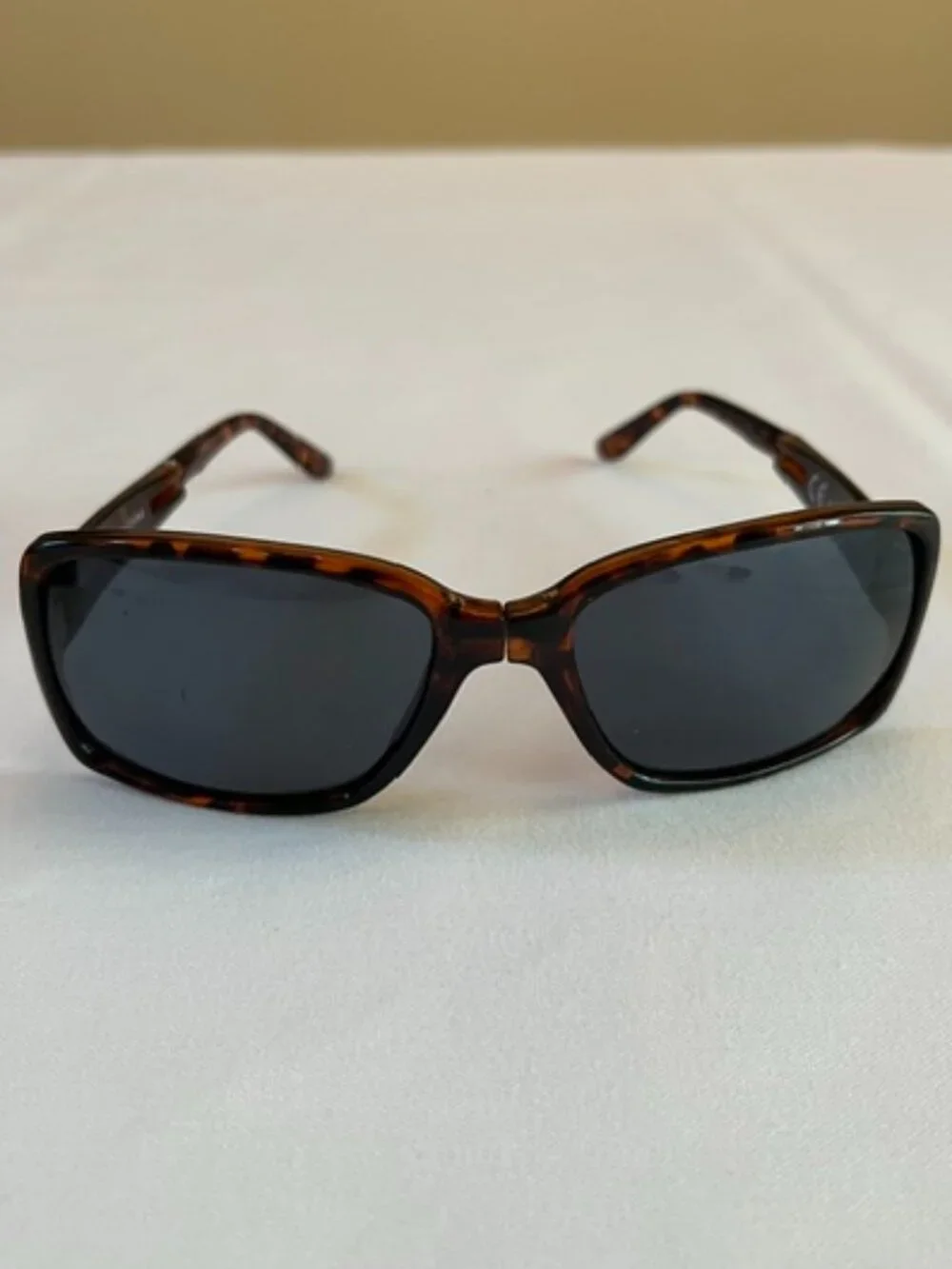 LORI GREINER | Foldable Tortoise Shell frames Sunglasses 60243 NX14-EUC